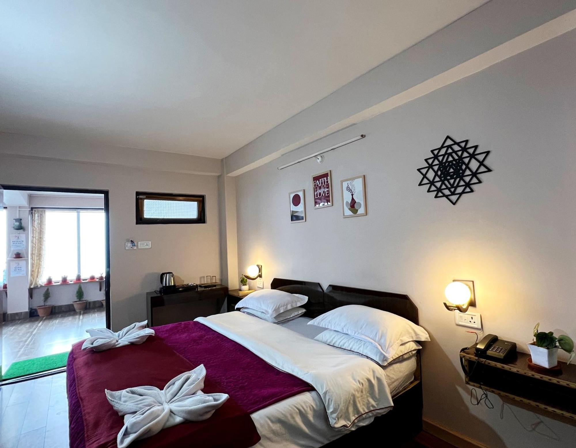Darjeeling Heights - A Boutique Mountain View Homestay Oda fotoğraf